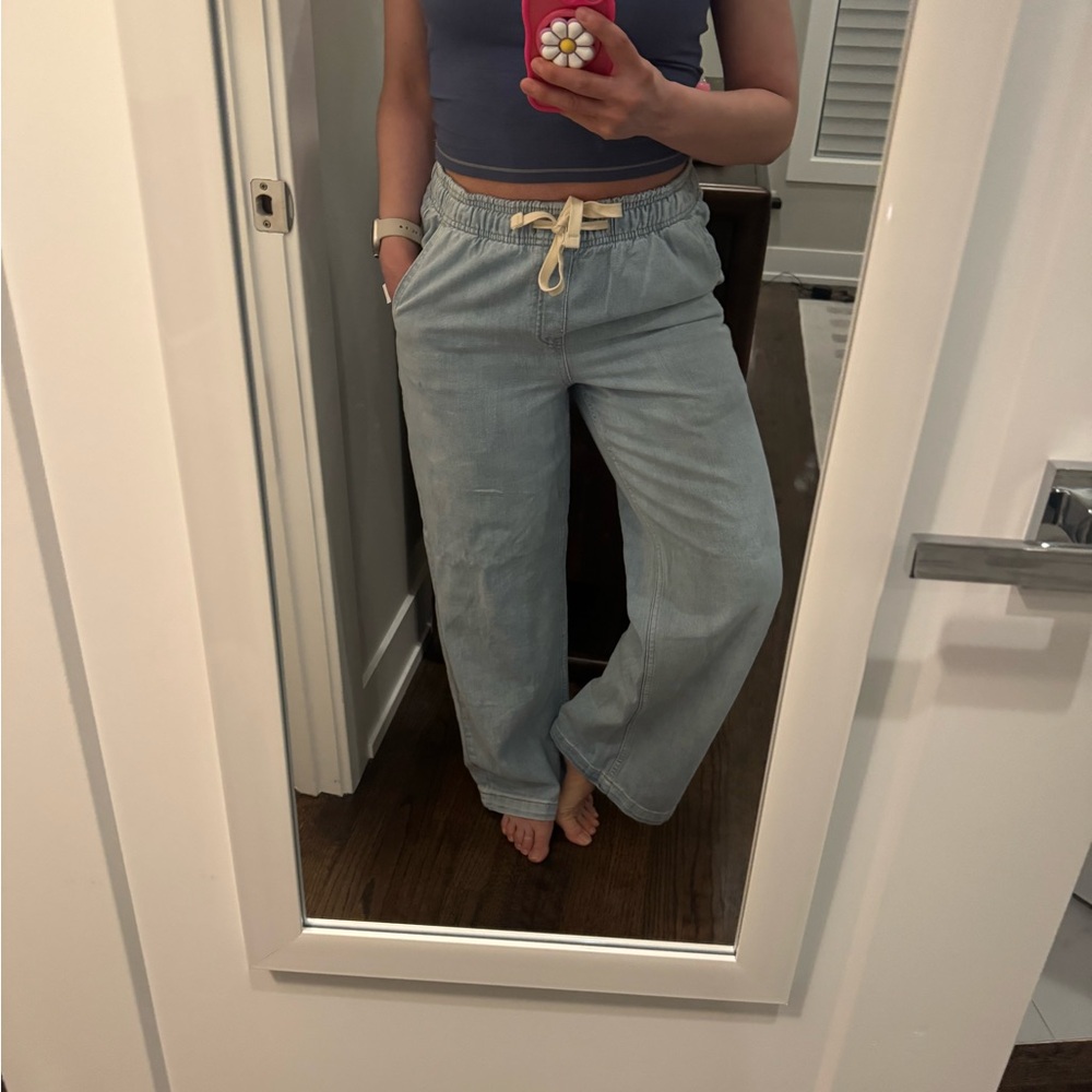GAP High Rise Wide-Leg Pull-On Jeans
